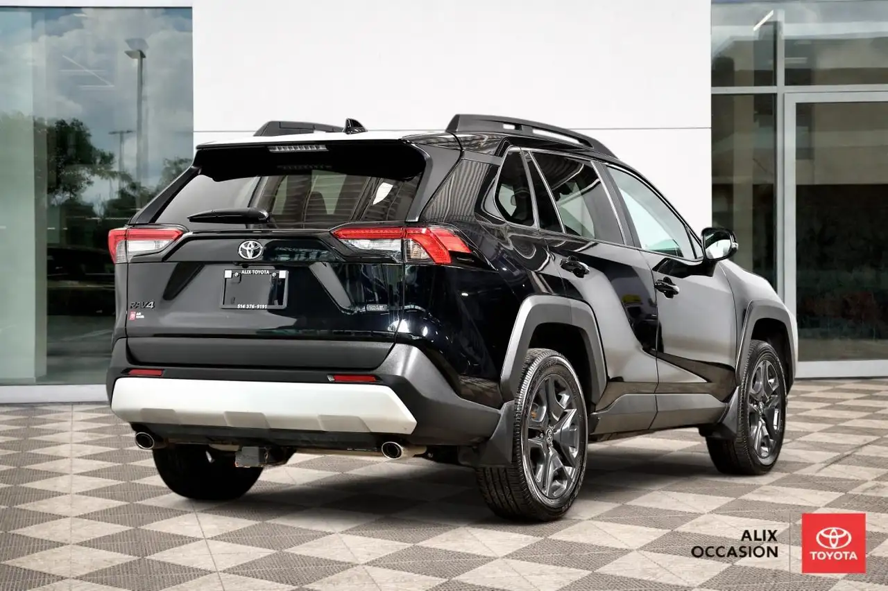 Toyota RAV 4 снимка Toyota RAV 4