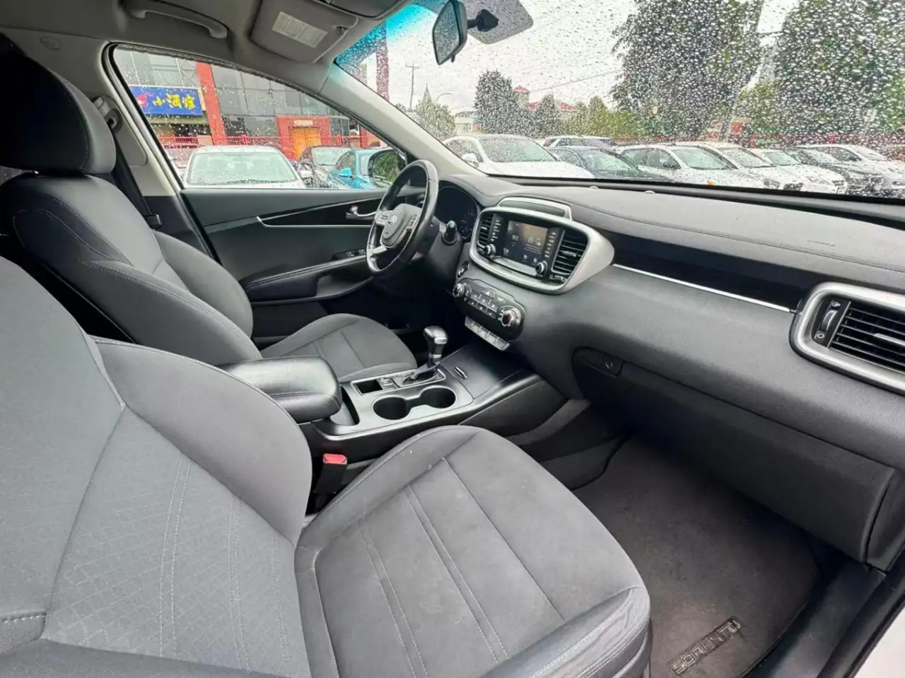 Kia Sorento снимка Kia Sorento