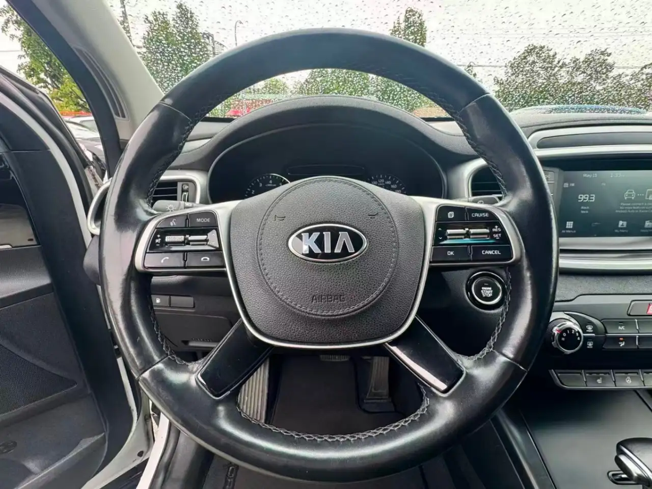 Kia Sorento снимка Kia Sorento