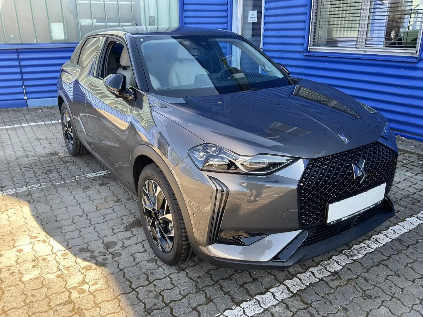 DS Automobiles DS 3 DS3 E-Tense Rivoli Navi Kam HUD 3phasenOBC Grau - 2
