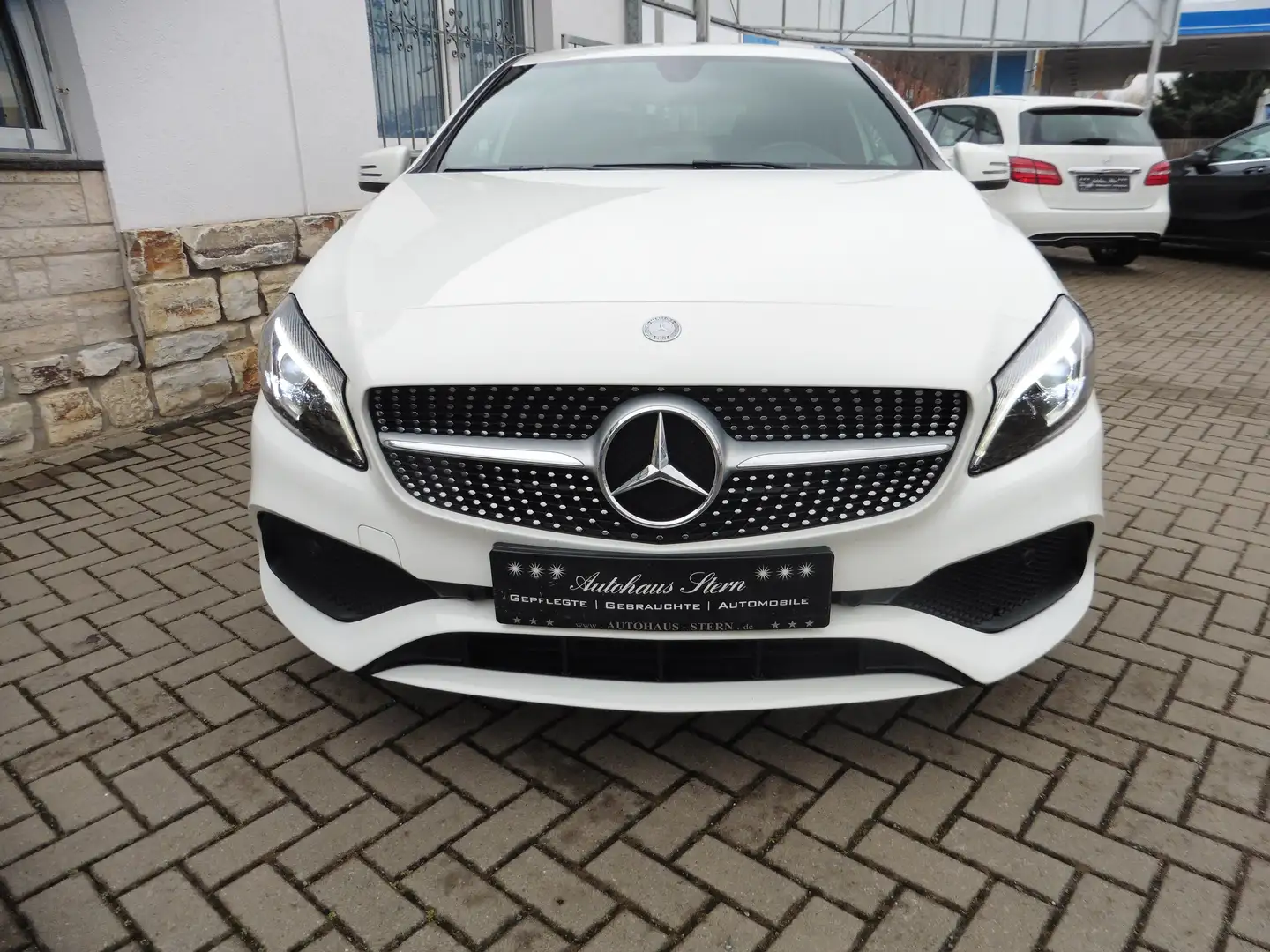 Mercedes-Benz A 180 AMG Style*LED*NAVI*Alcantara*Kamera*Tempomat... Bianco - 2