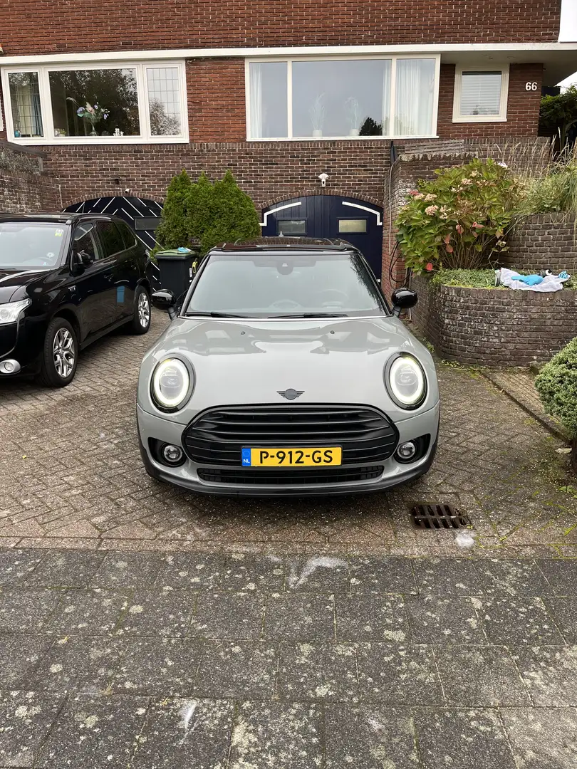 MINI Cooper Clubman 1.5 RichmPark Grijs - 1