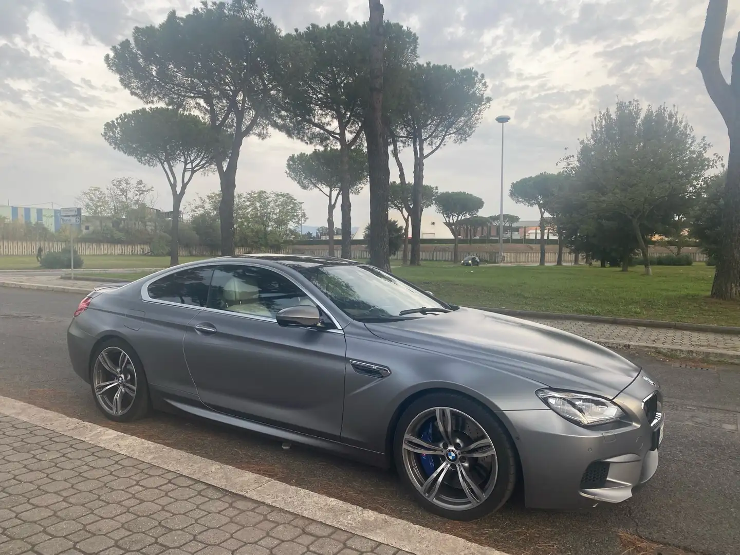 BMW M6 Coupe 4.4 V8 560cv motore nuovo Gris - 1