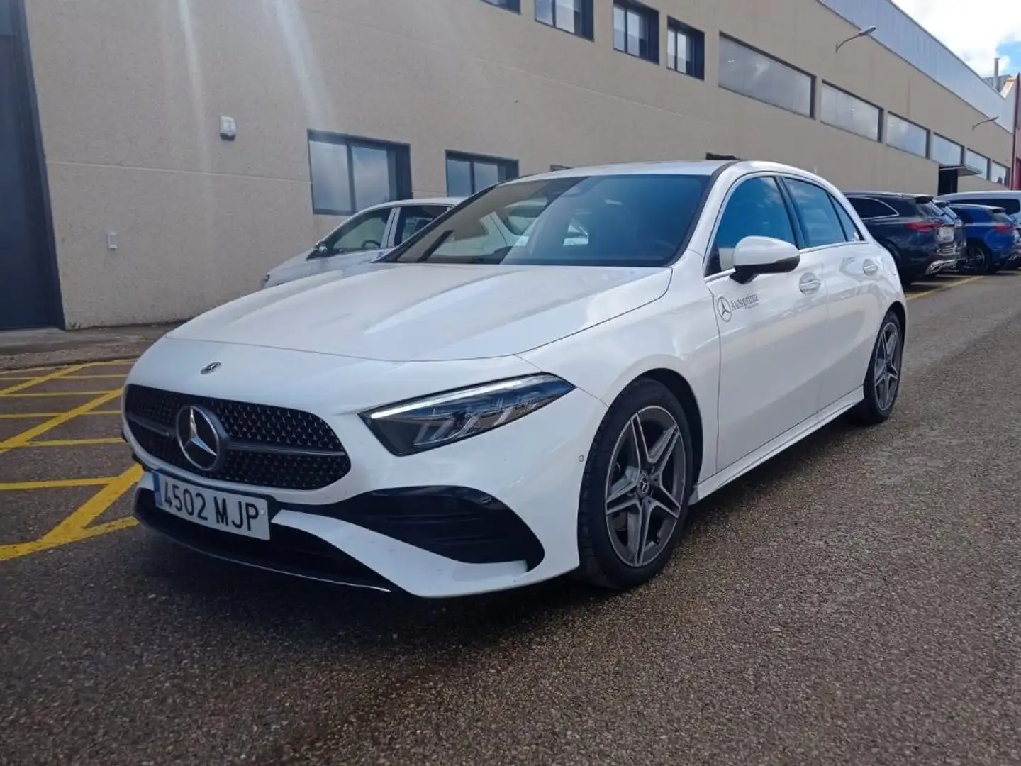 Mercedes-Benz A 200 A 200d Progressive Line Advanced 8G-DCT Blanco - 1