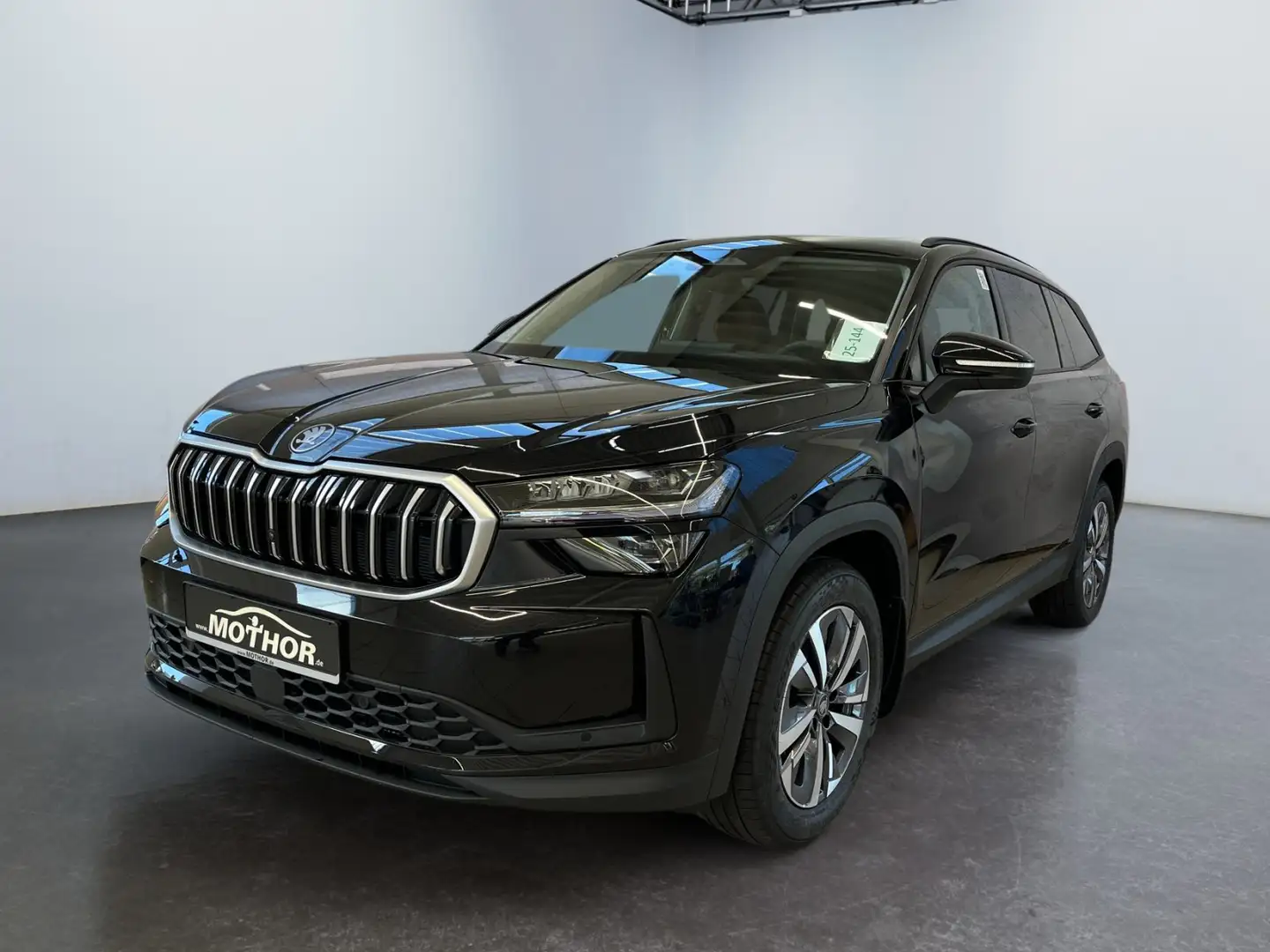 Skoda Kodiaq Selection 1.5TSI mHEV DSG Einparkassistent Noir - 2