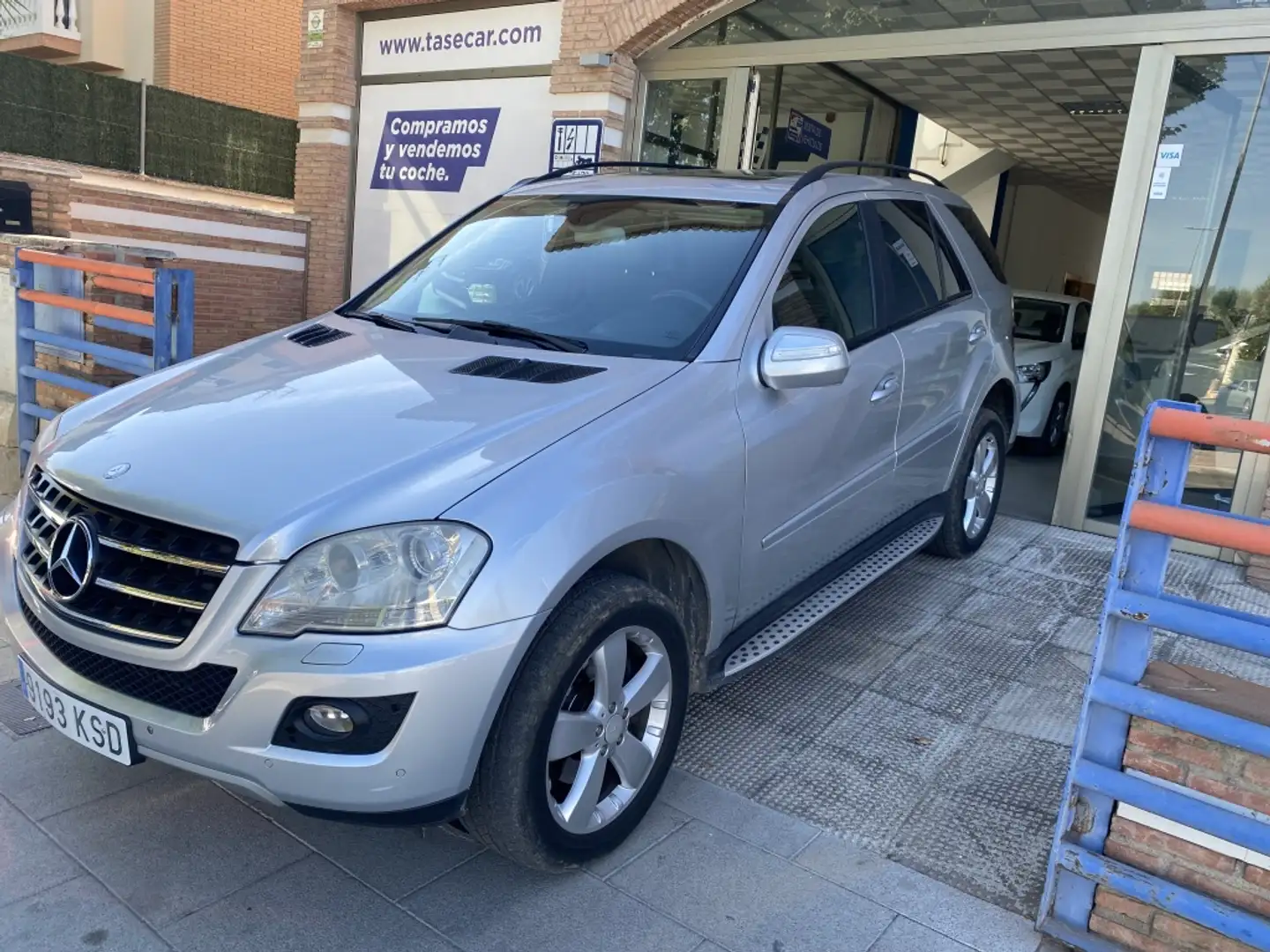 Mercedes-Benz ML 280 280CDI Edition 10 Aut. Gris - 2