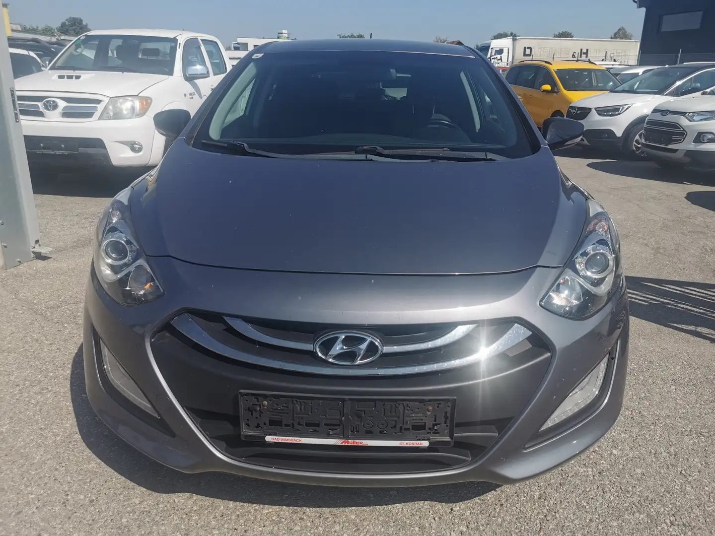 Hyundai i30 Grau - 2