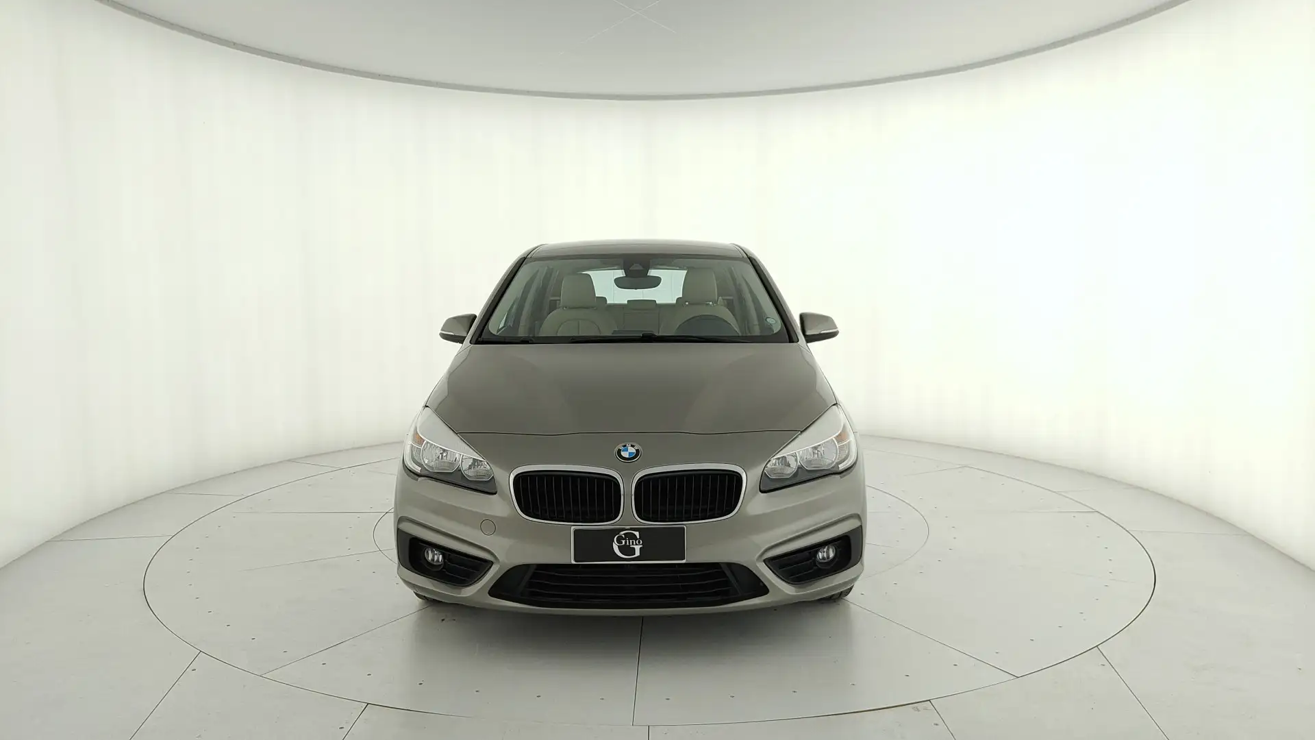 BMW 214 d Active Tourer Advantage Grigio - 2