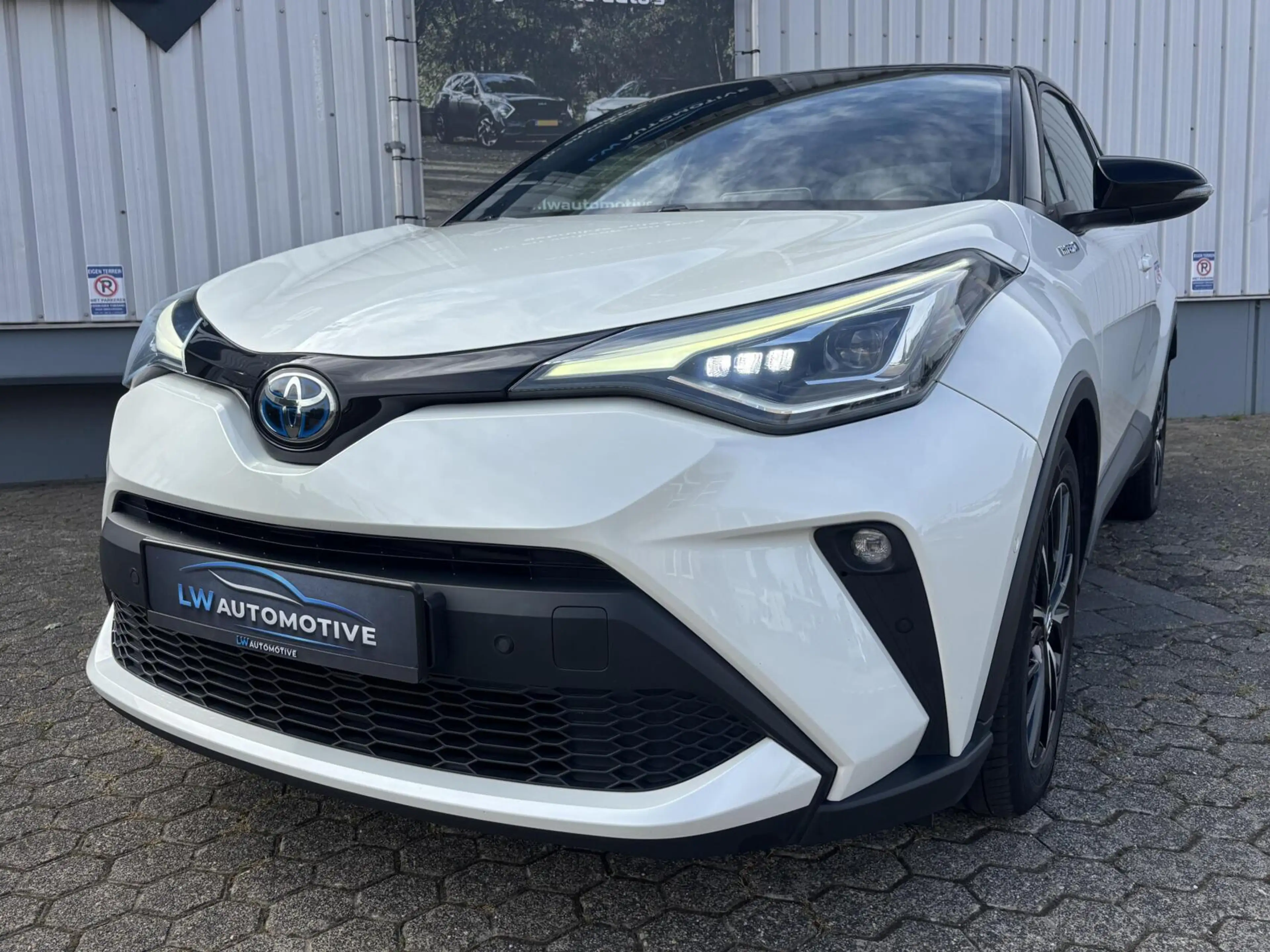 Toyota C-HR 2.0 Hybrid Launch Edition | Leder | Elektr. stoel — photo 33