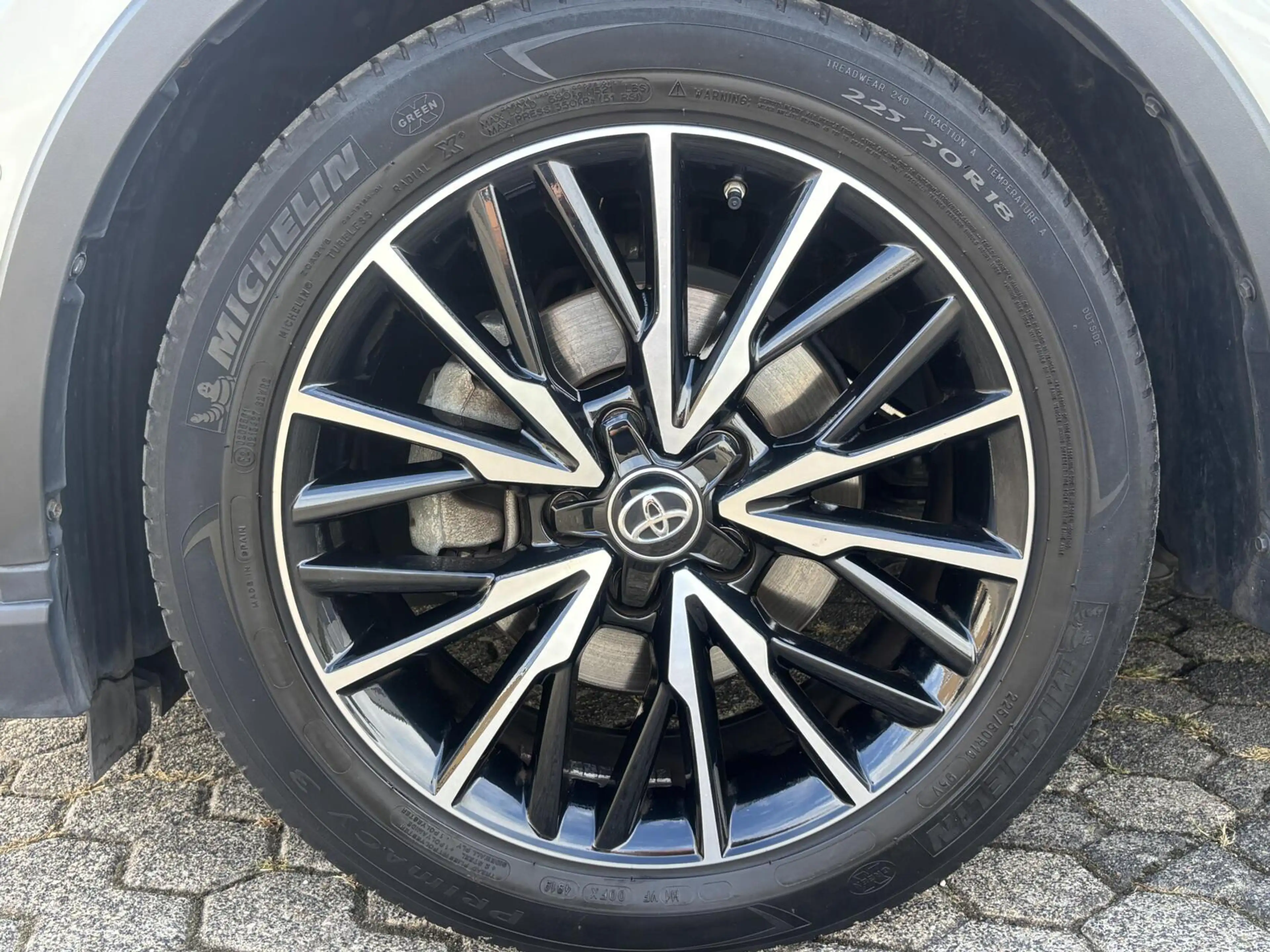 Toyota C-HR 2.0 Hybrid Launch Edition | Leder | Elektr. stoel — photo 34