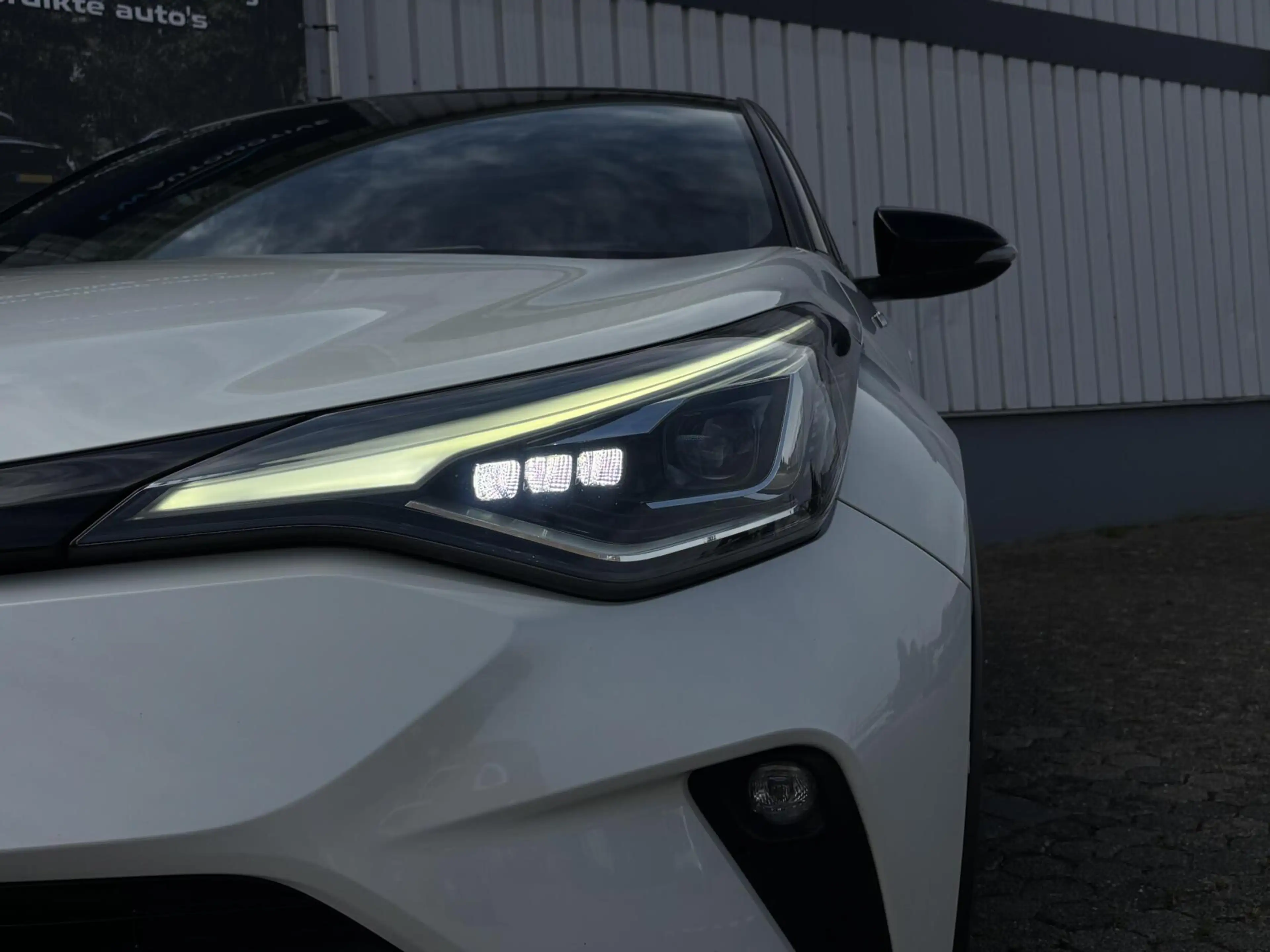 Toyota C-HR 2.0 Hybrid Launch Edition | Leder | Elektr. stoel — photo 10