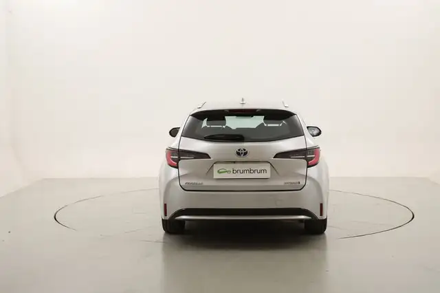 Toyota Corolla view 4