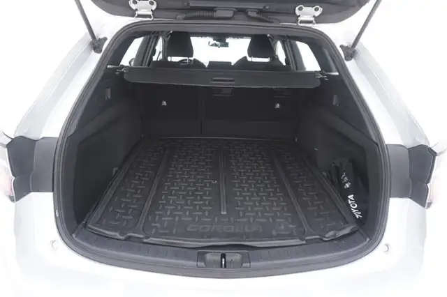 Toyota Corolla view 14