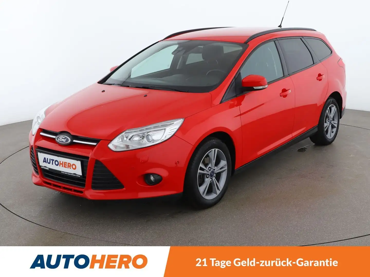 Ford Focus 1.0 EcoBoost Trend *XENON*TEMPO*PDC* Rouge - 1