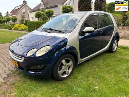 smart forFour 1.1 passion airco/panodak