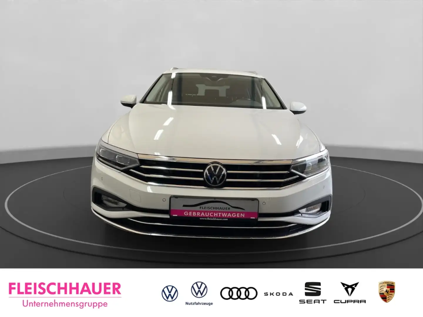 Volkswagen Passat Variant 2.0 TDI Elegance Navi LED Leder AHK PDCv+h e-Sitze Weiß - 2
