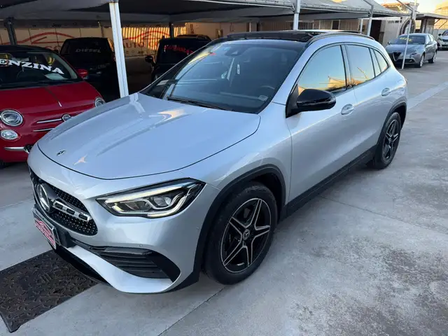 Mercedes-Benz GLA 200 GLA 200 d Automatic 4Matic Premium