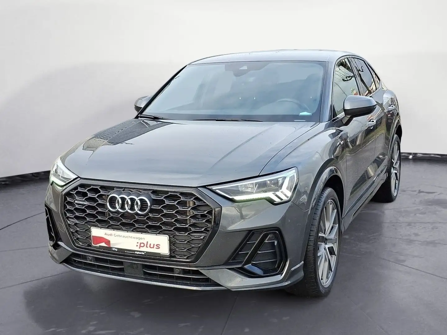 Audi Q3 40 TFSI quattro S line Optik Assist Grau - 2