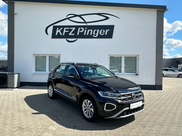 Volkswagen T-Roc main image