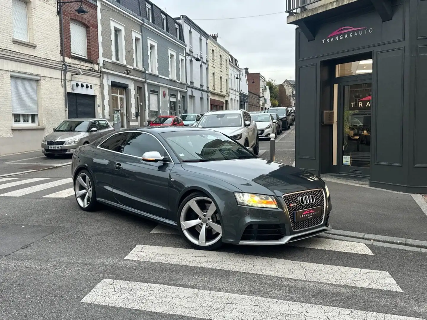 Audi RS5 4,2L V8 / DEMI-LIGNE / SIEGES ELECTRIQUES Grau - 1