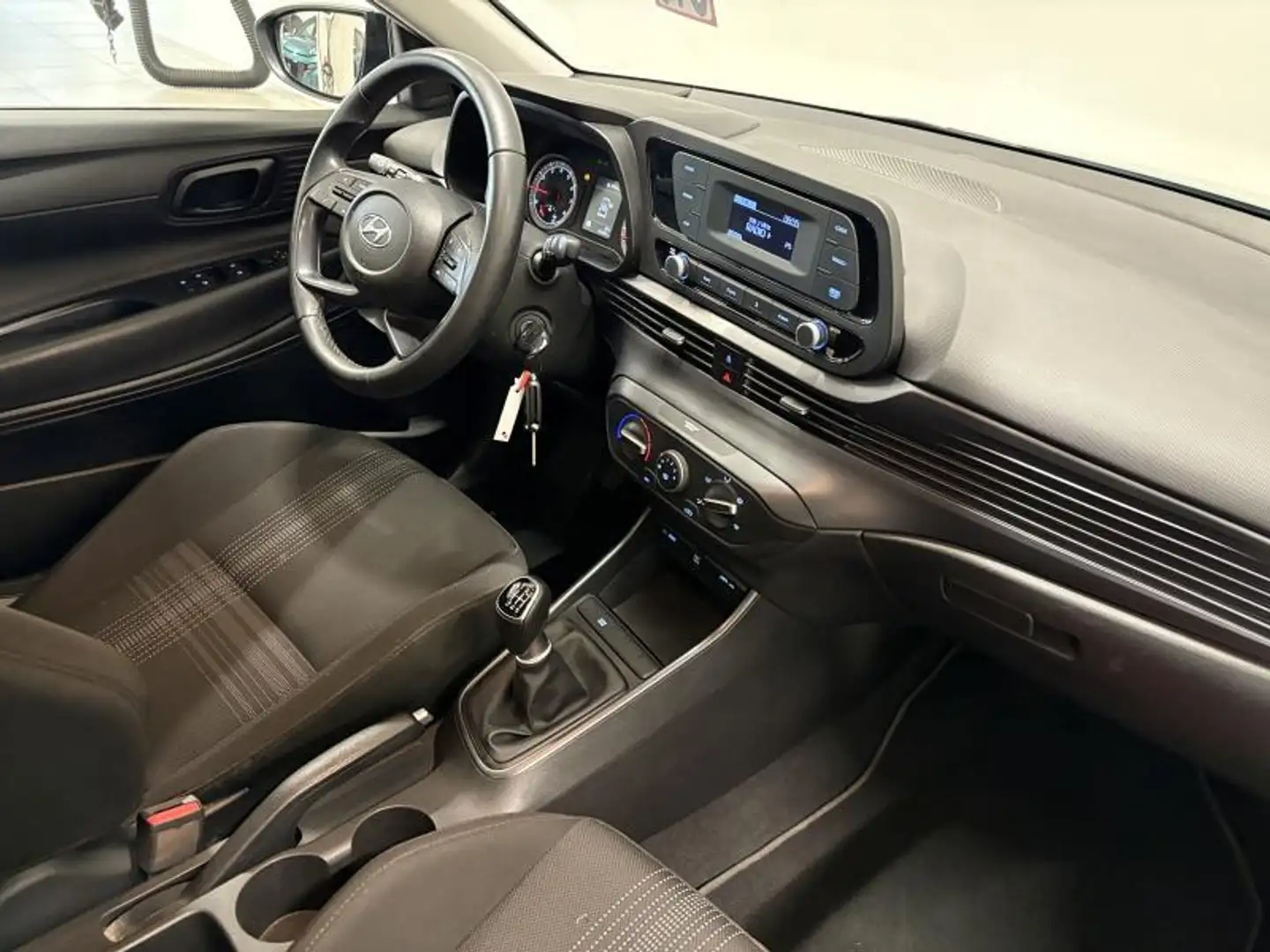 Hyundai BAYON X Blauw - 2