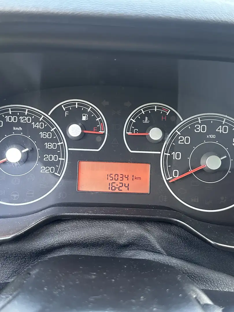 Fiat Grande Punto 1.4 8V Dynamic (01.2008->) - 1