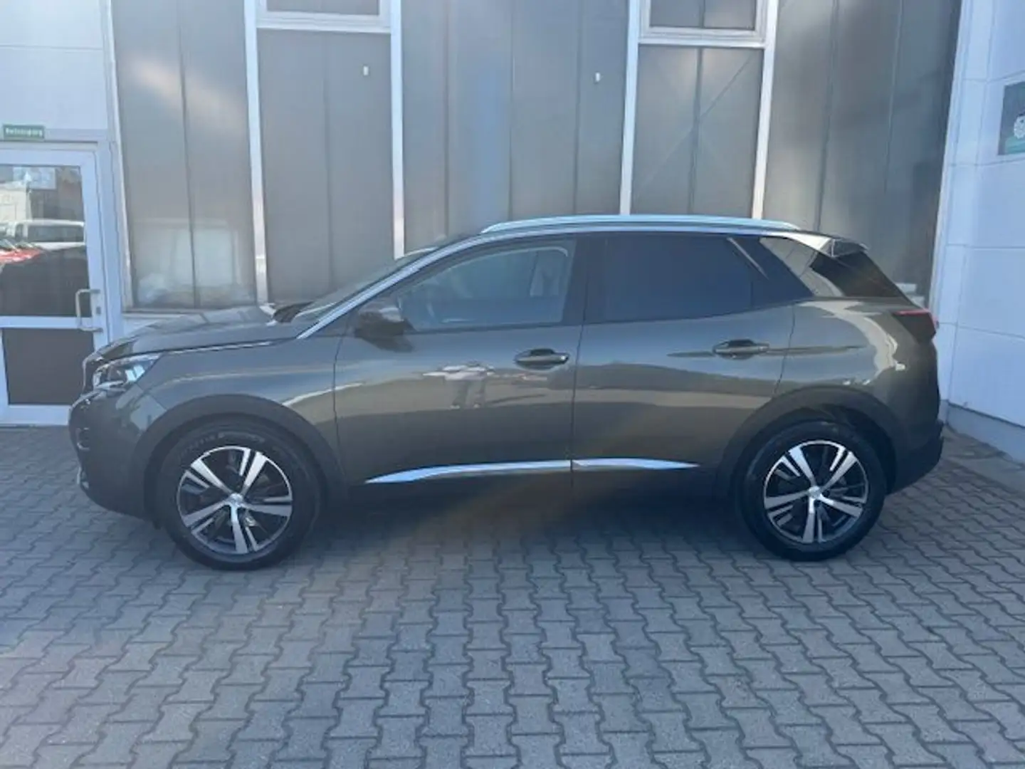 Peugeot 3008 PureTech 130 Stop & Start GPF Allure Gris - 2
