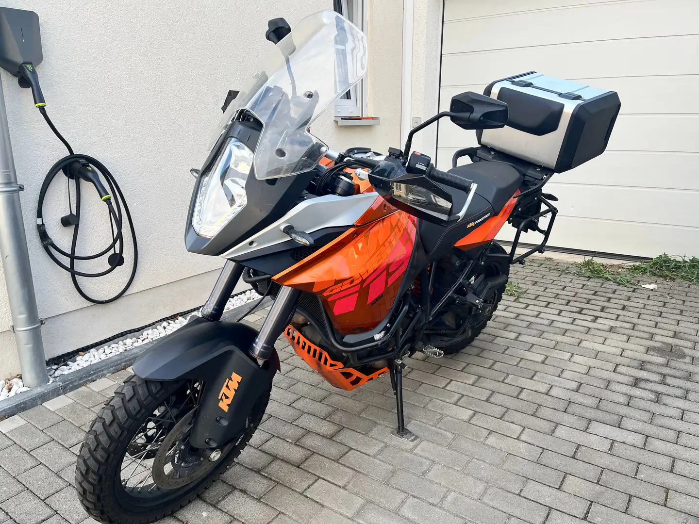 KTM 1190 Adventure Naranja - 1