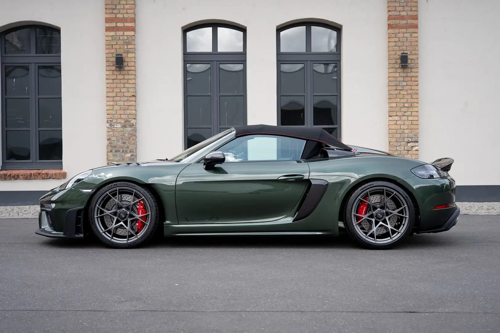 Porsche 718 Spyder 718 Cayman GTS 4.0 - Manual Schwarz - 2