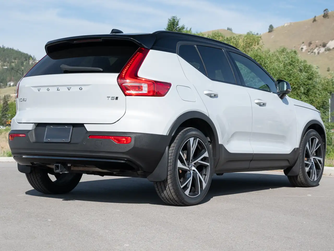 Volvo XC40 photo Volvo XC40