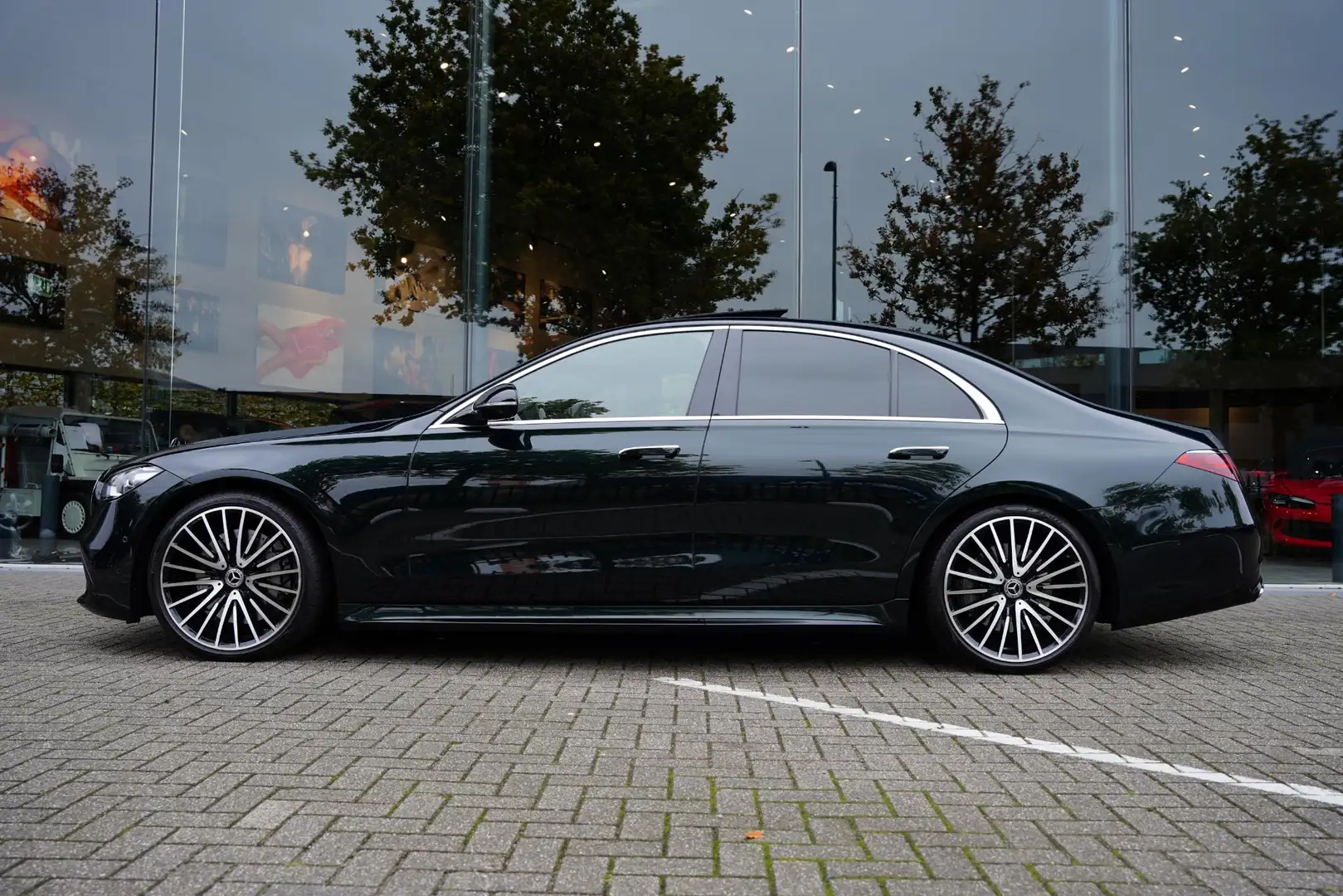 Mercedes-Benz S 400 D 4-Matic AMG PRIX DE EXPORT Vert - 1