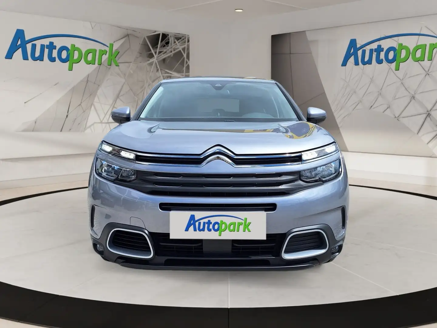 Citroen C5 Aircross 1,2 PureTech 130 Live Live Grijs - 2