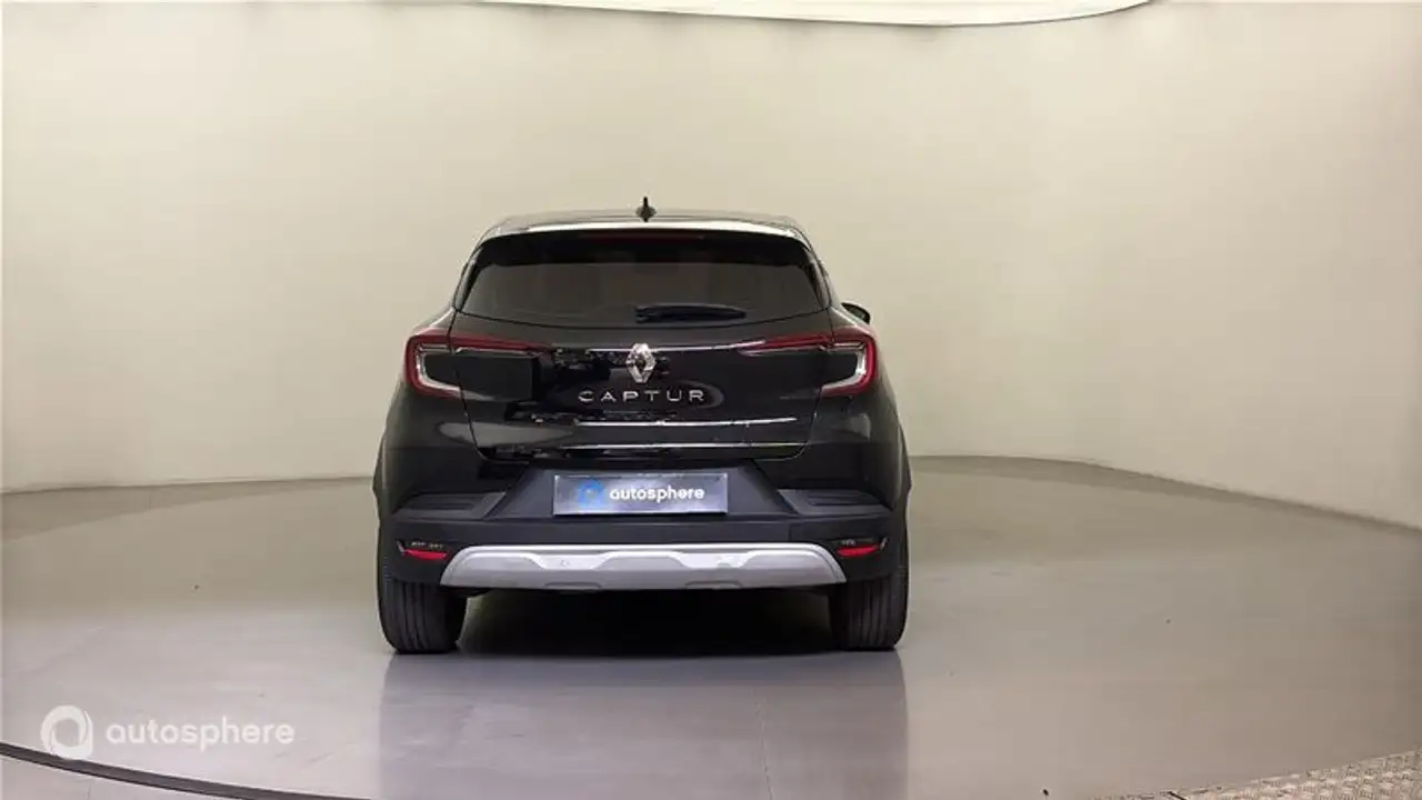 Renault Captur — photo 6