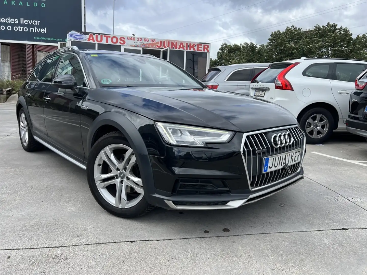Audi A4 allroad quattro 2.0TDI S-Tronic 120kW Чорний - 2