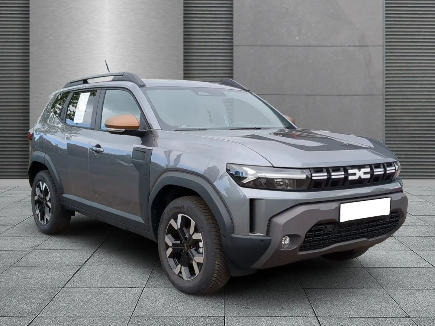 Dacia Duster Extreme City+Technik-Paket TCe 130 4x4 96 kW (1... Grau - 1