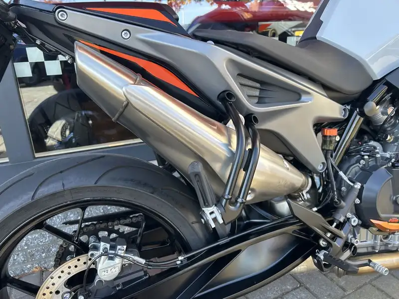 KTM 790 Duke - foto 6