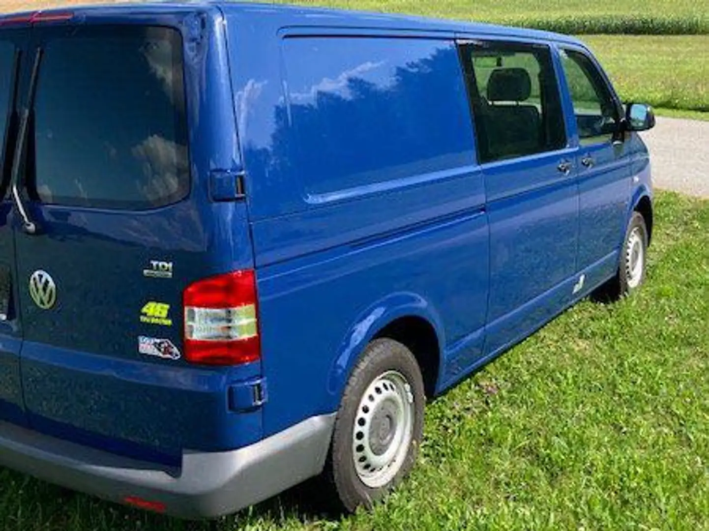 Volkswagen T5 Kombi Kombi LR 2,0 TDI 4motion D-PF Albastru - 2