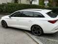 CUPRA Leon Leon Sportstourer 1.4 e-Hybrid (180 kW System) Weiß - thumbnail 3