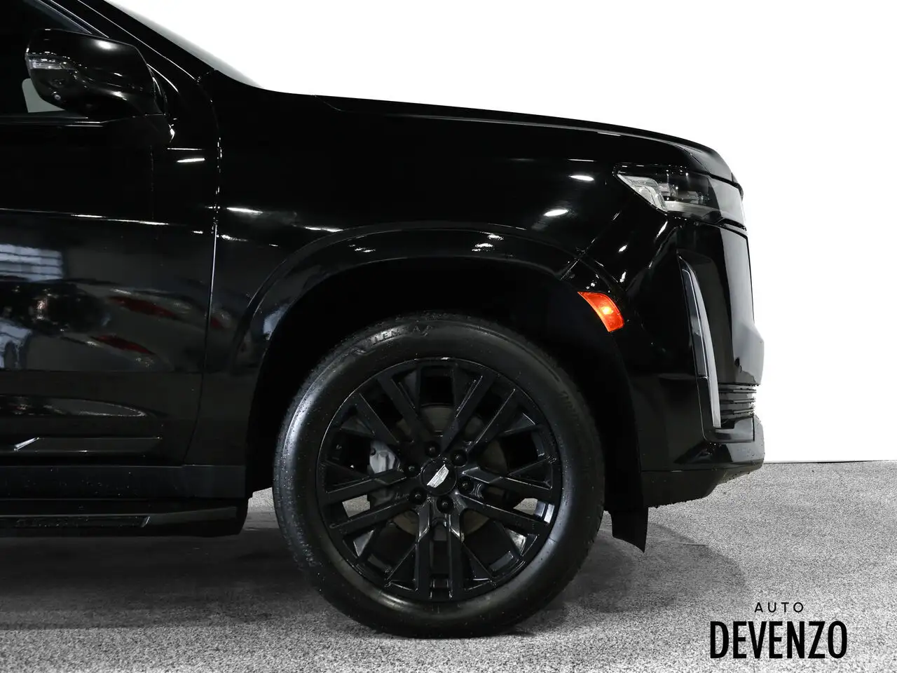 Cadillac Escalade снимка Cadillac Escalade