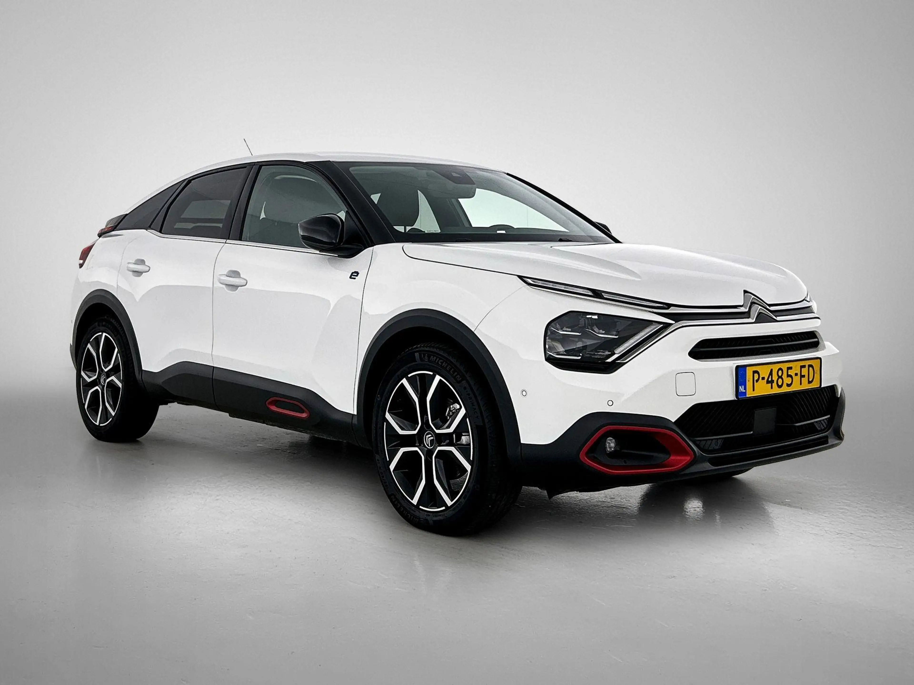 Citroen E-C4 Electric Shine 136pk 50 kWh Automaat | 1ste Eigenaar | Navi — photo 2