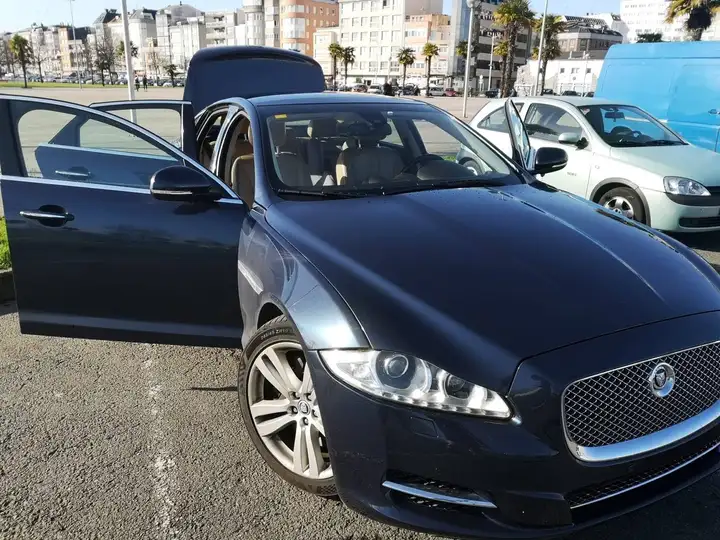 Jaguar XJ 3.0D LWB Premium Luxury 2010, foto 7