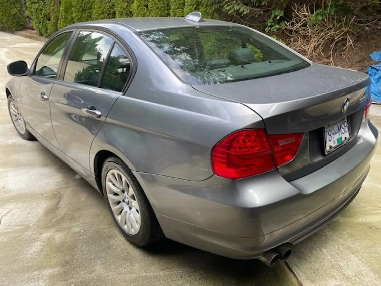 BMW 3 Series снимка BMW 3 Series