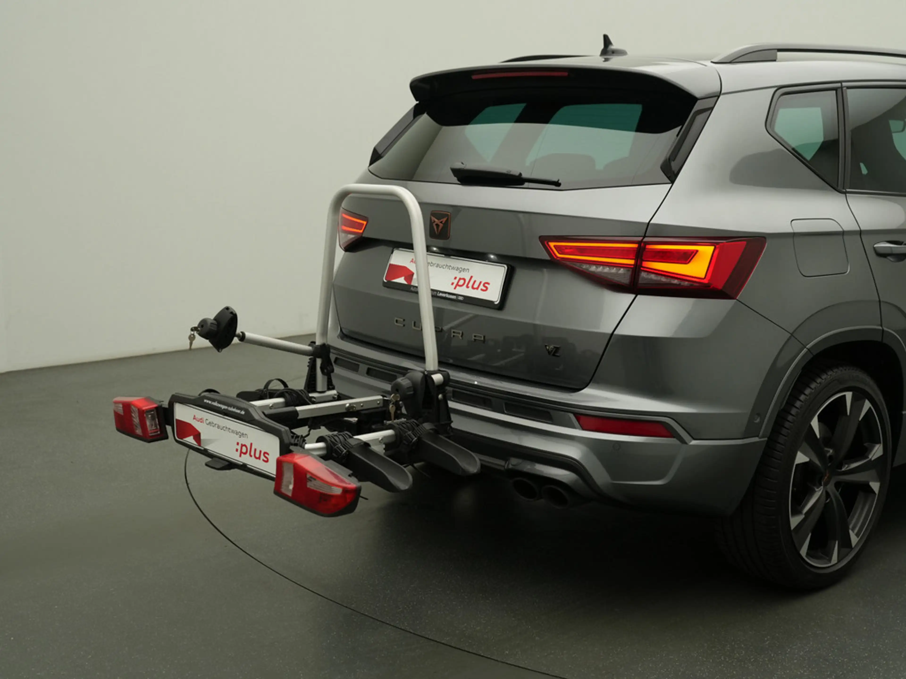 CUPRA Ateca VZ 4Drive AHK DCC LED 360° KAM ACC PDC SHZ — photo 4