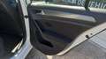 Volkswagen Golf 1.6TDI CR BMT Bluemotion 110 Blanc - thumbnail 33