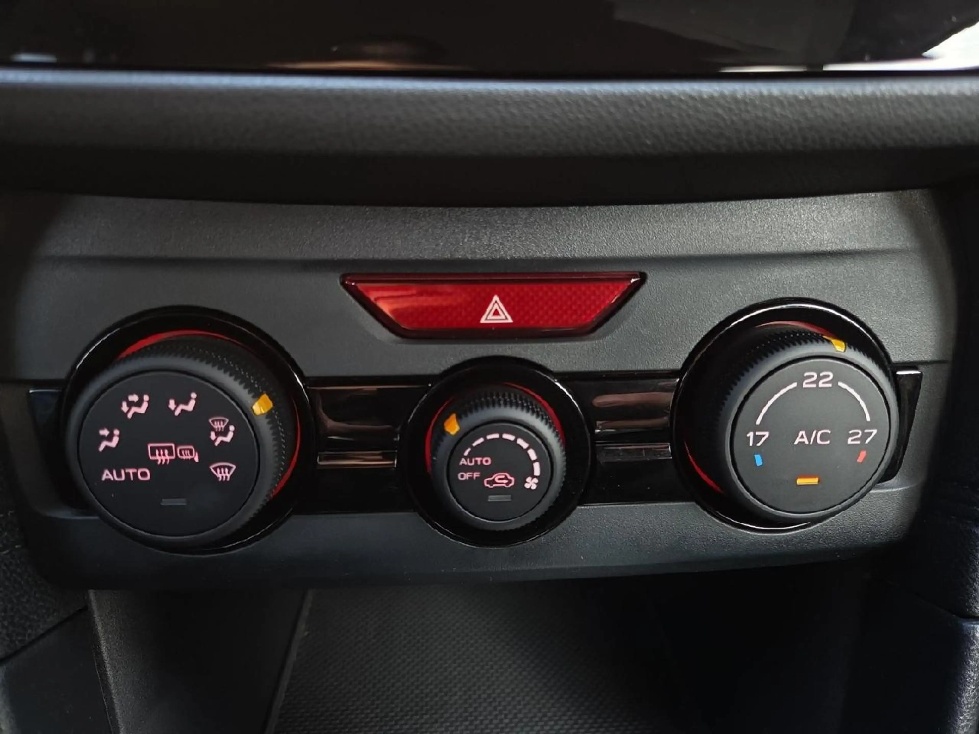 Subaru Impreza Trend 4WD,KLIMA,ACC,SH,MFL,BLUETOOTH — photo 13