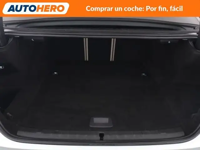 BMW 5 Series view 18