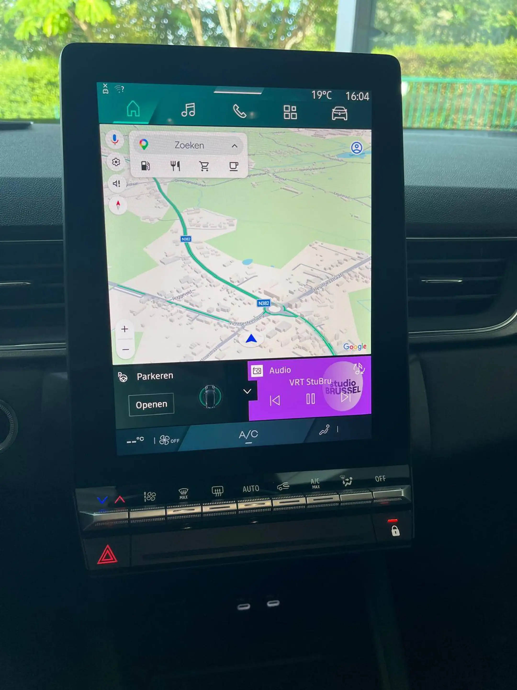 Renault Symbioz — photo 9