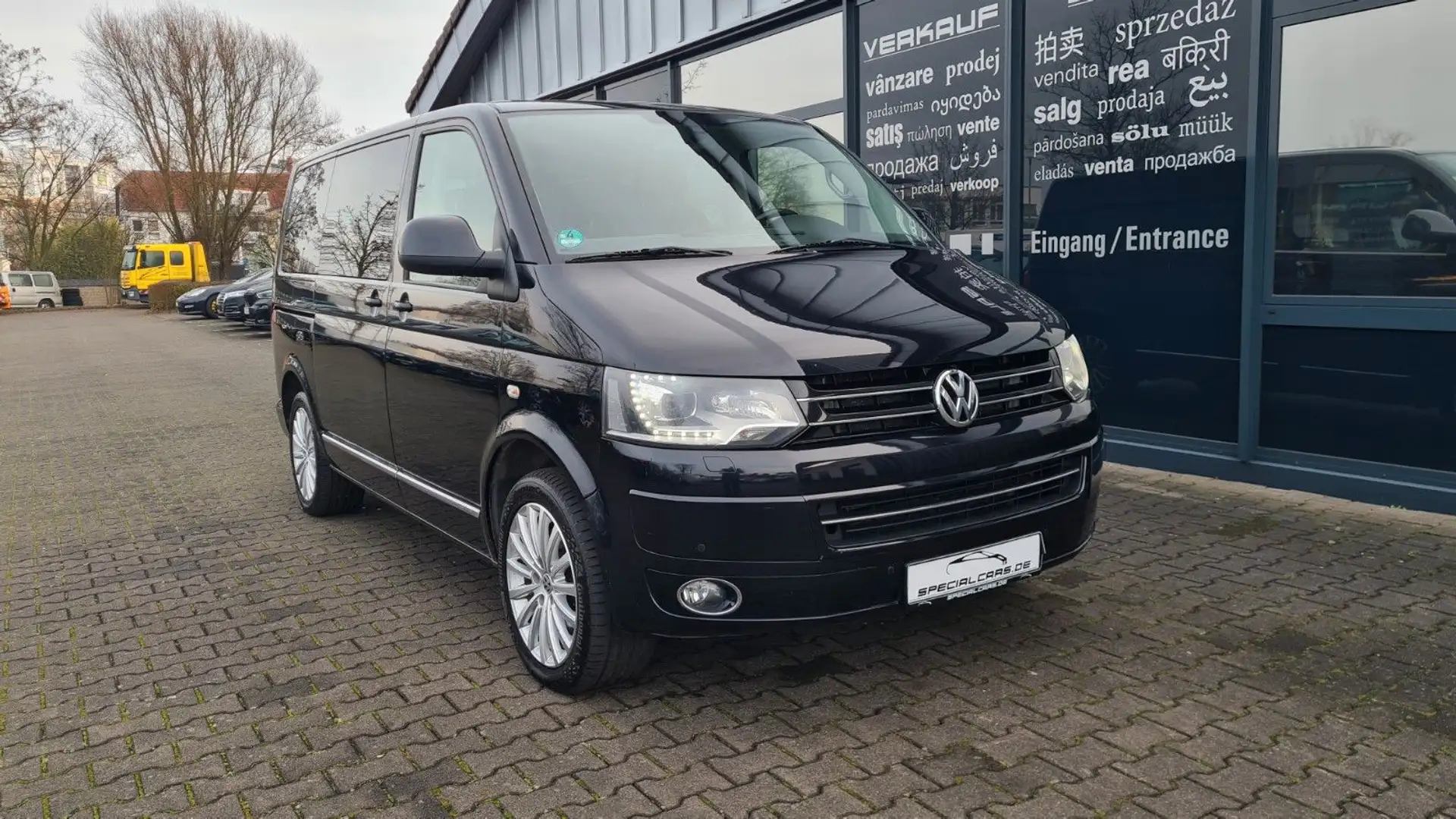 Volkswagen T5 Transporter T5 Multivan Highline 4M - AHK - STANHZG - eTüren Schwarz - 1