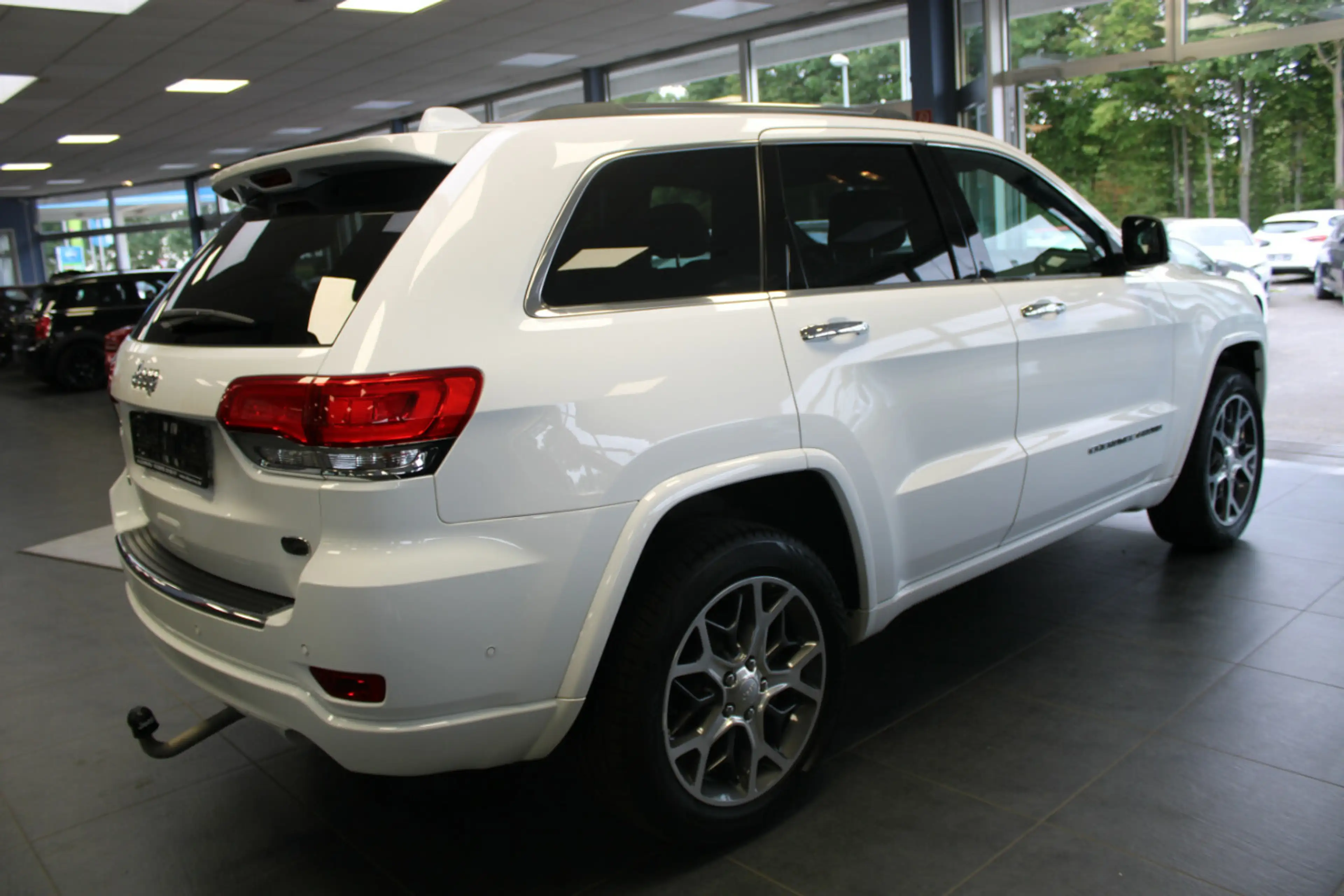 Jeep Grand Cherokee 3.0 V6 Multijet 4Wd Overland — photo 7