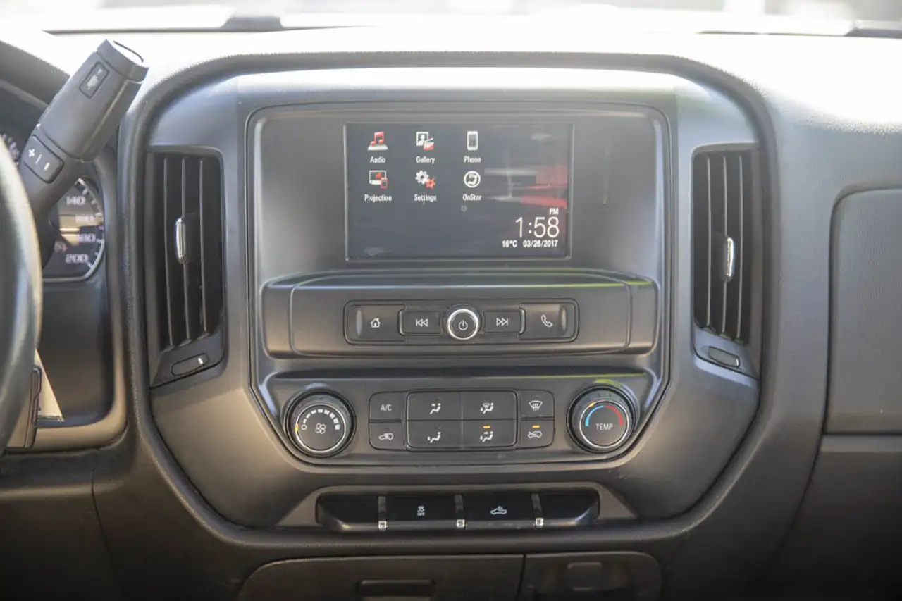 GMC Sierra 1500 снимка GMC Sierra 1500